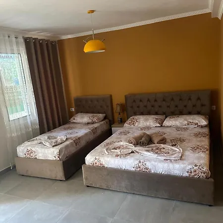 Bakalli Rooms1 * غوليم